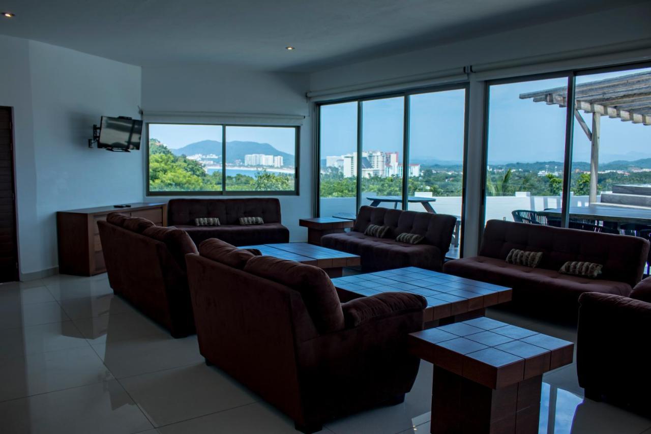 La Loma Suites Ixtapa  Buitenkant foto