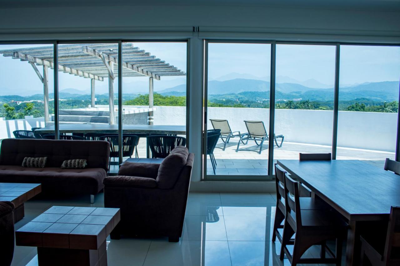 La Loma Suites Ixtapa  Buitenkant foto