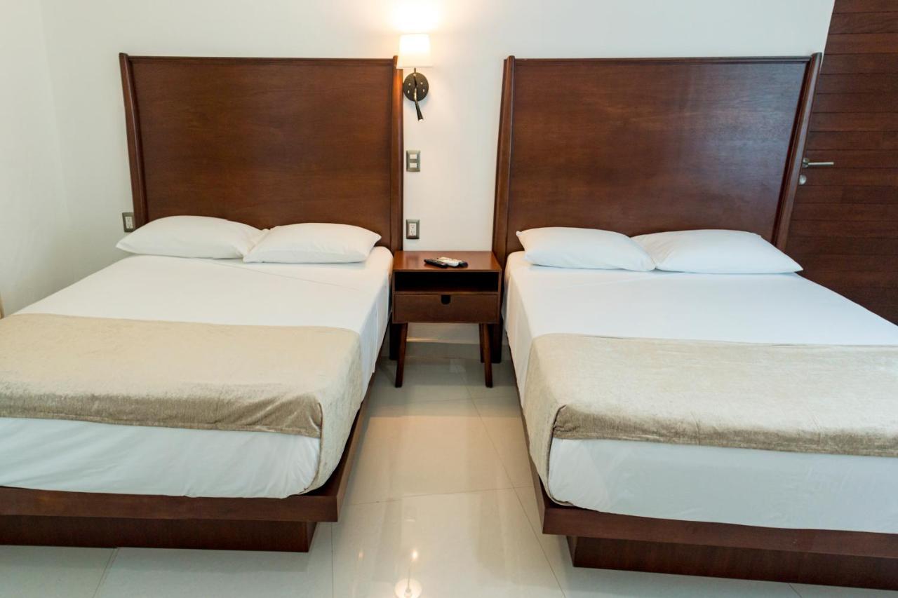 La Loma Suites Ixtapa  Buitenkant foto