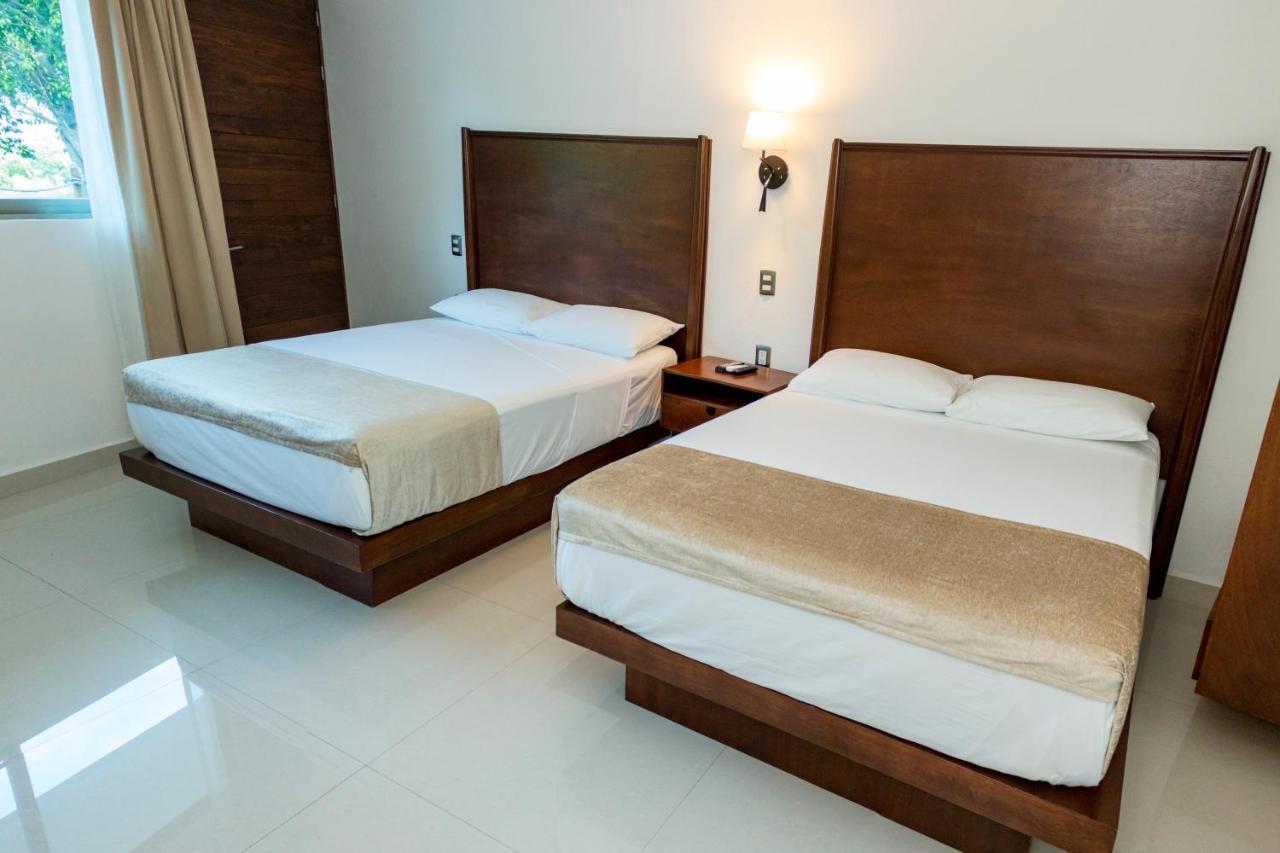 La Loma Suites Ixtapa  Buitenkant foto