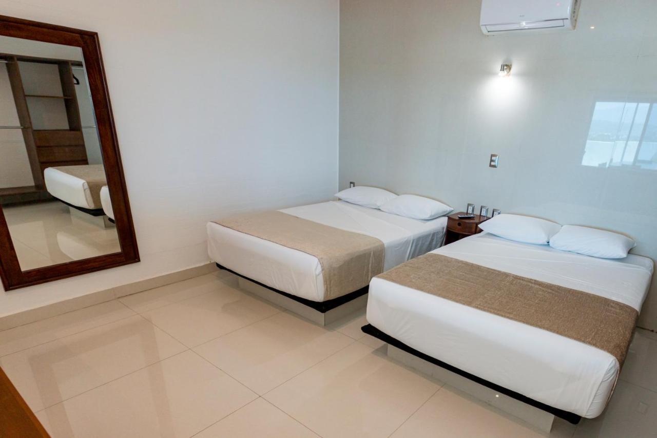 La Loma Suites Ixtapa  Buitenkant foto